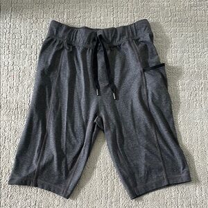 Lululemon Athletica Gray Athletic Shorts Lightweight Elastic Waistband